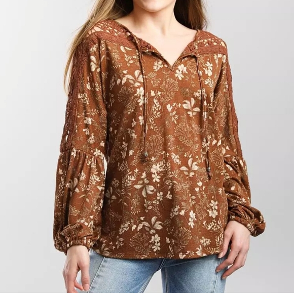 Daytrip Tops - NWT Daytrip Boho Top